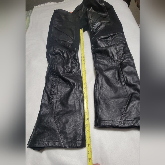 Harley Davidson Leather Pants - Picture 4 of 16